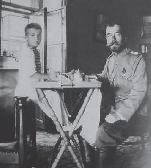 Николай II и Алексей в Ливадии, сентябрь 1909 г