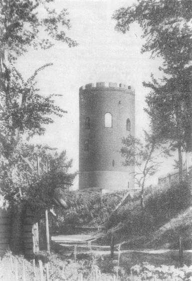 Башня в Каменце-Литовском. Вторая половина XIII в. Башня в Каменце-Литовском. Вторая половина XIII в.