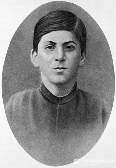 Семинарист Джугашвили (1894-1899)