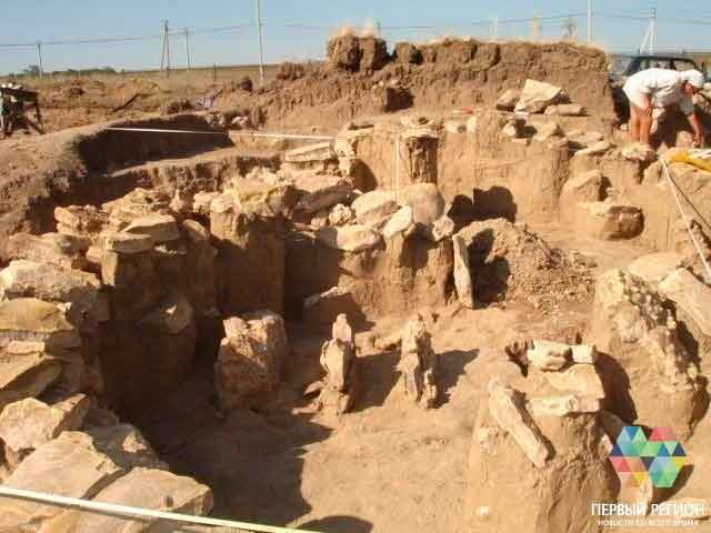 В Крыму обнаружены древние сарматские склепы