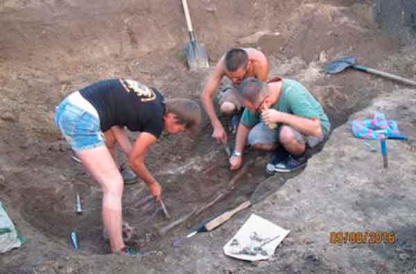На Днепропетровщине раскопали скифа-великана