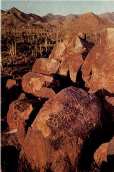 Петроглифы космогонического характера, Аризона