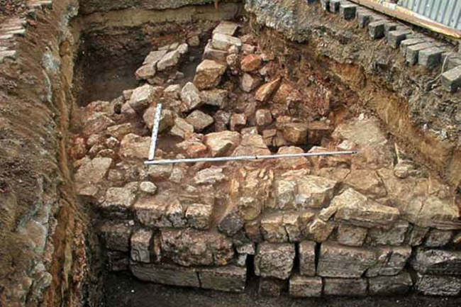 Археологи обнаружили следы «политической элиты» Кремля XIV-XV веков