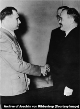 Рудольф Гесс и Вячеслав Молотов в Берлине, 12 ноября 1940 года, Берлин Рудольф Гесс и Вячеслав Молотов в Берлине, 12 ноября 1940 года, Берлин